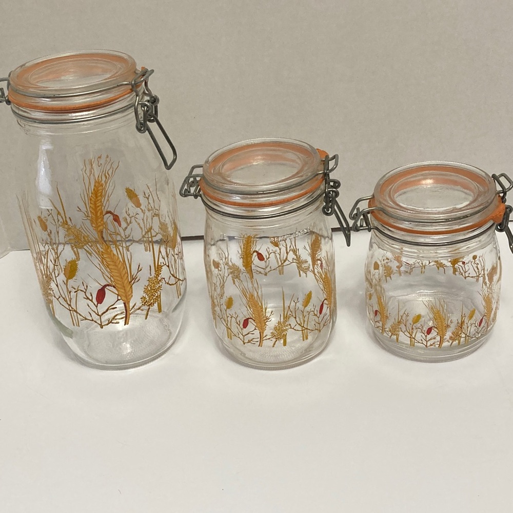 Vintage (3)ARC France Niveau De Remplissage glass canister jars wheat pattern